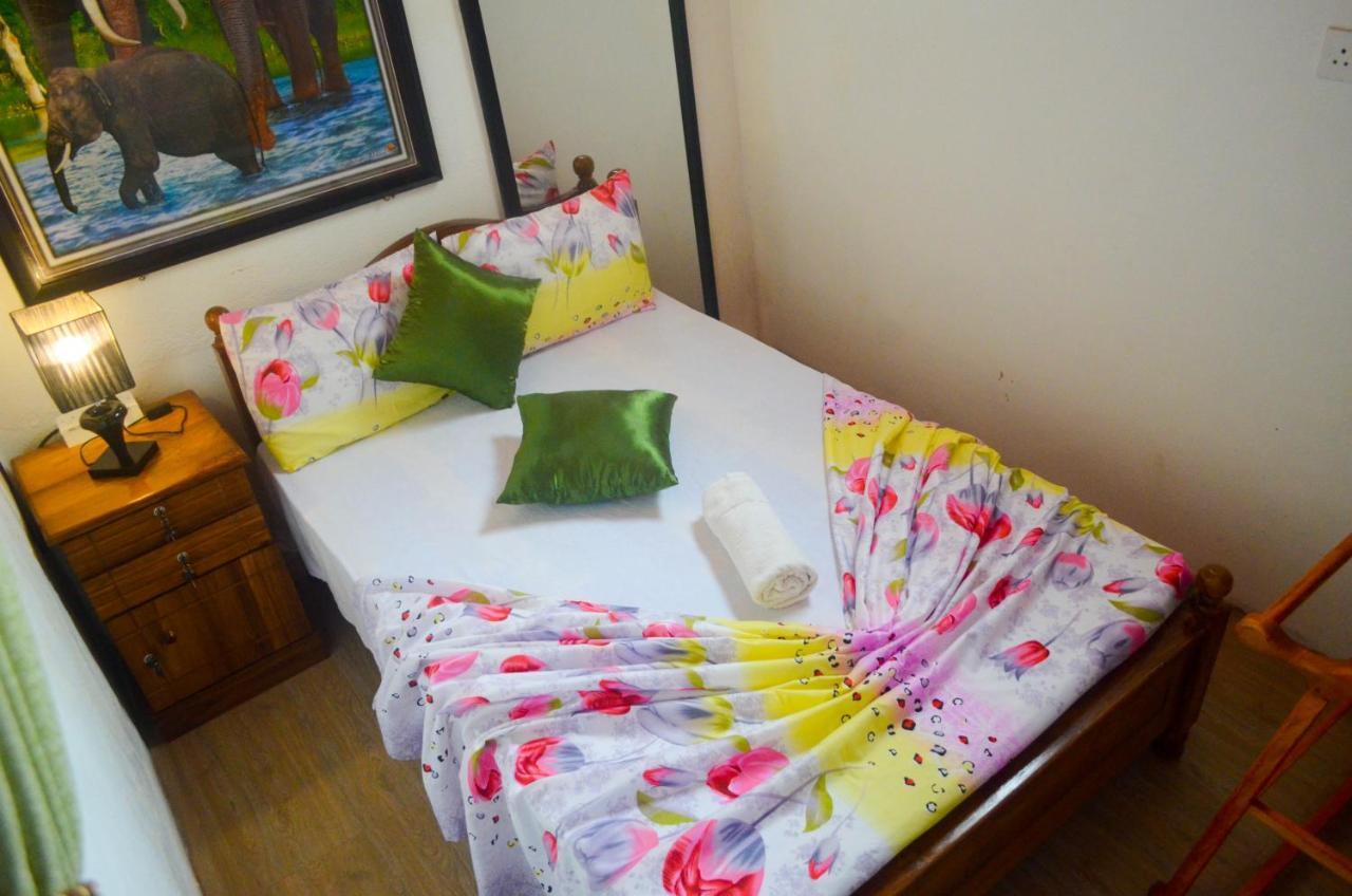 Linda Cottage Galle Exterior foto