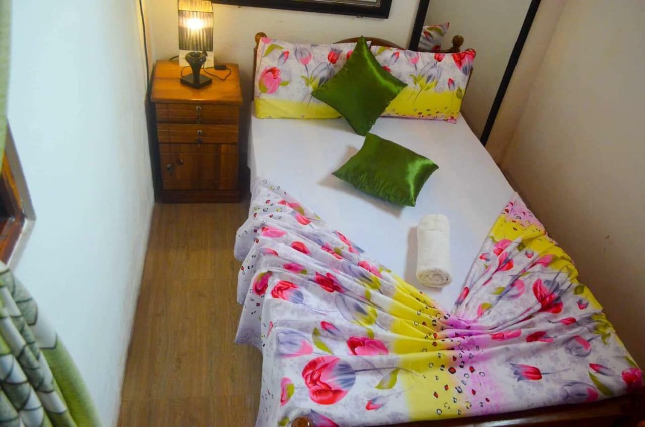 Linda Cottage Galle Exterior foto